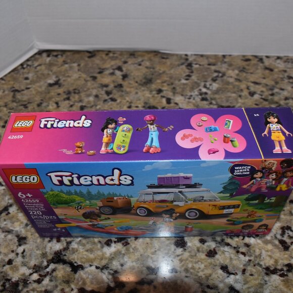 LEGO Friends Friendship Road-Trip Travel Car Toy - Brand New - Picture 5 of 5
